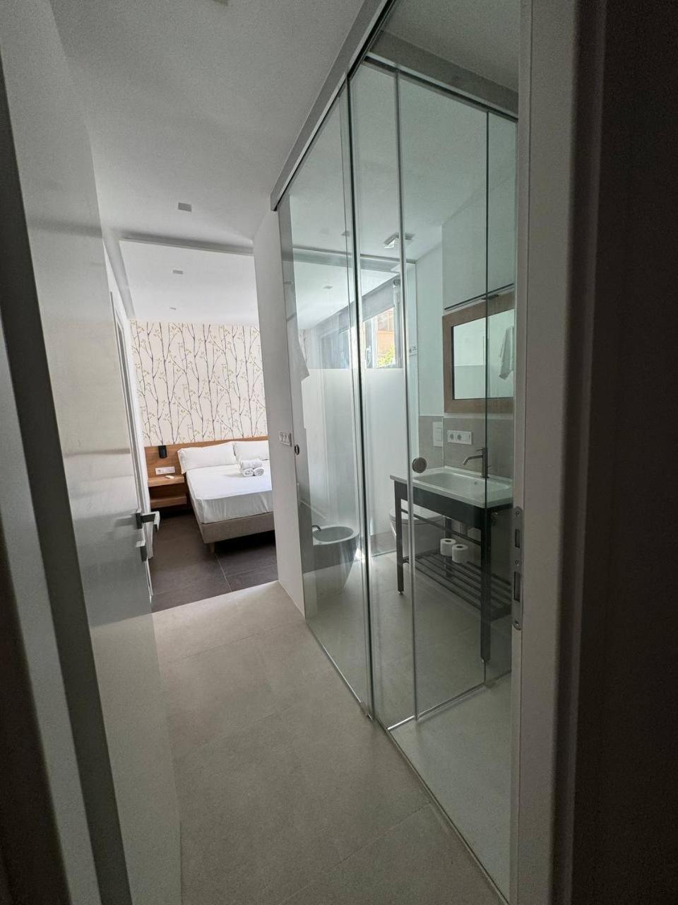 Rooms Con Bano Privado Y Cocina Compartida Valencia Exterior foto