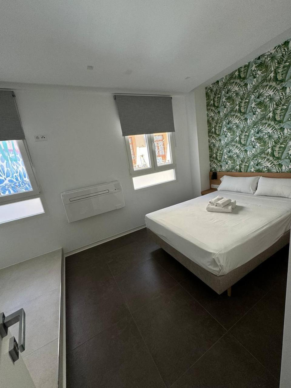 Rooms Con Bano Privado Y Cocina Compartida Valencia Exterior foto